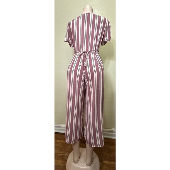 Band of Gypsies Purple and White Jumpsuit with Puff Sleeves - Picture 5 of 13